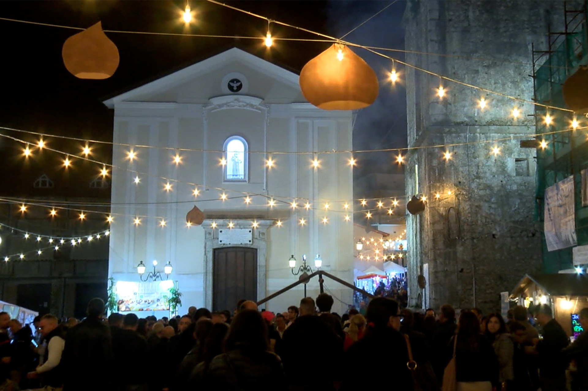 sagra-della-castagna-di-serino-gente