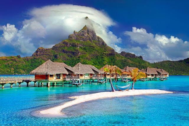 Bungalow sull'acqua a Bora Bora, viaggio di nozze su misura con FINI VIAGGI